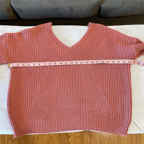 Poof Double V Neck Chunky Cropped Sweater - Picture 2 of 6